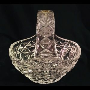 The European Collection 24% Lead Crystal Basket